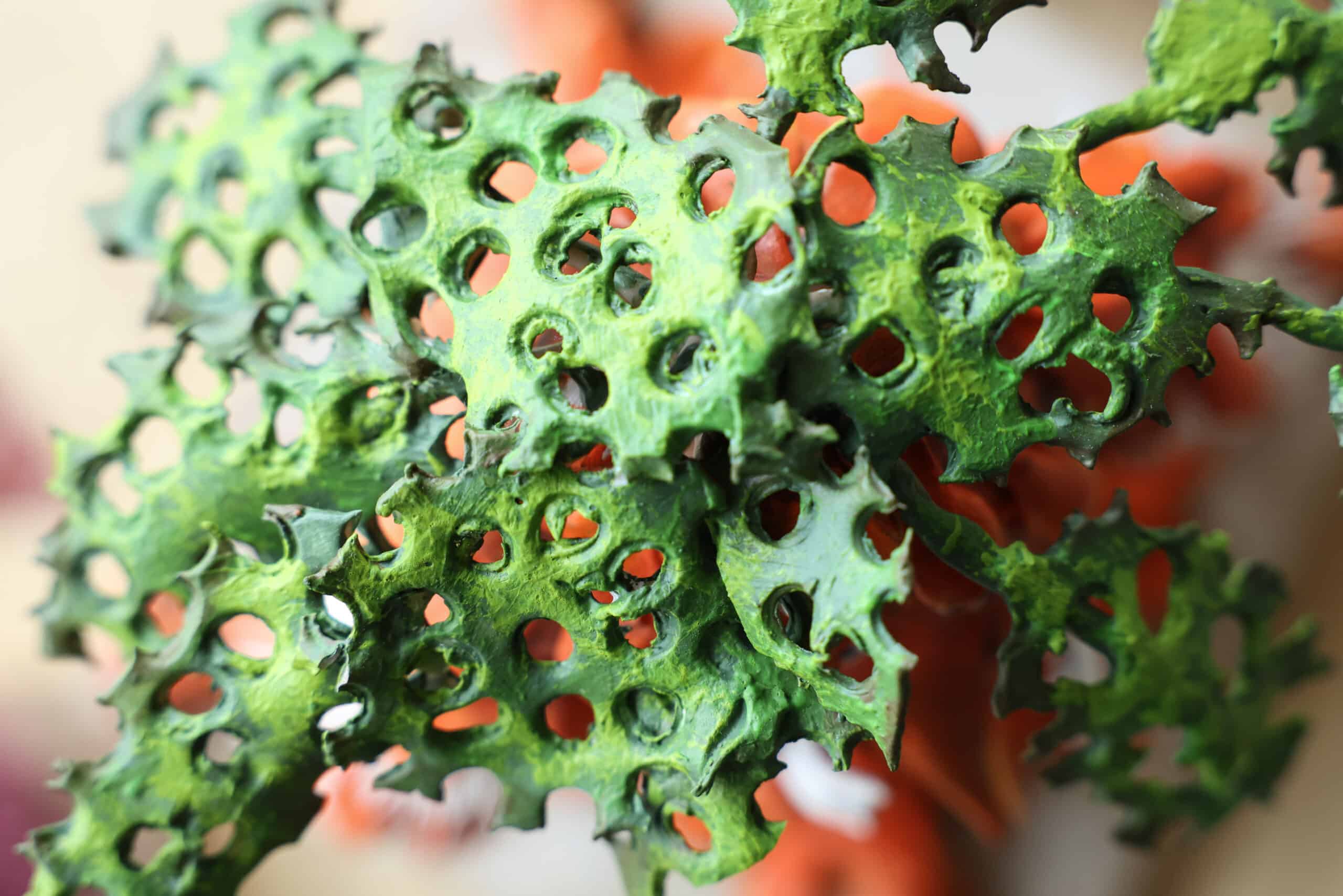 sculpture design verte et orange