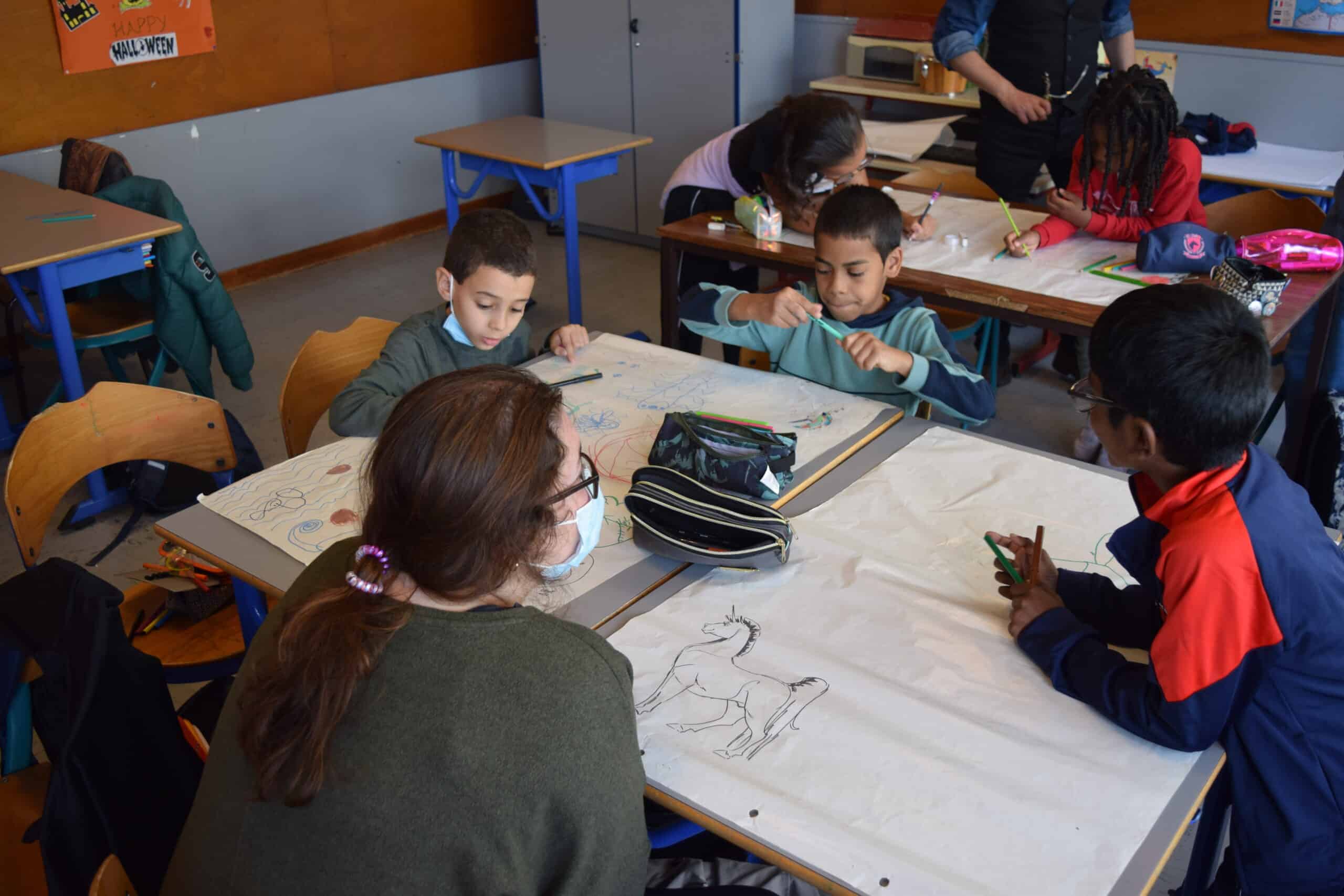 Complicité artistique entre petites et grands 